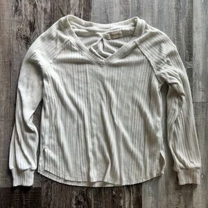 Lucky Brand Cream Ribbed V-Neck Blouse Size Medium